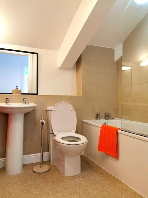 Stylish Apartment In The Centre Of Hebden Bridge. Eksteriør billede